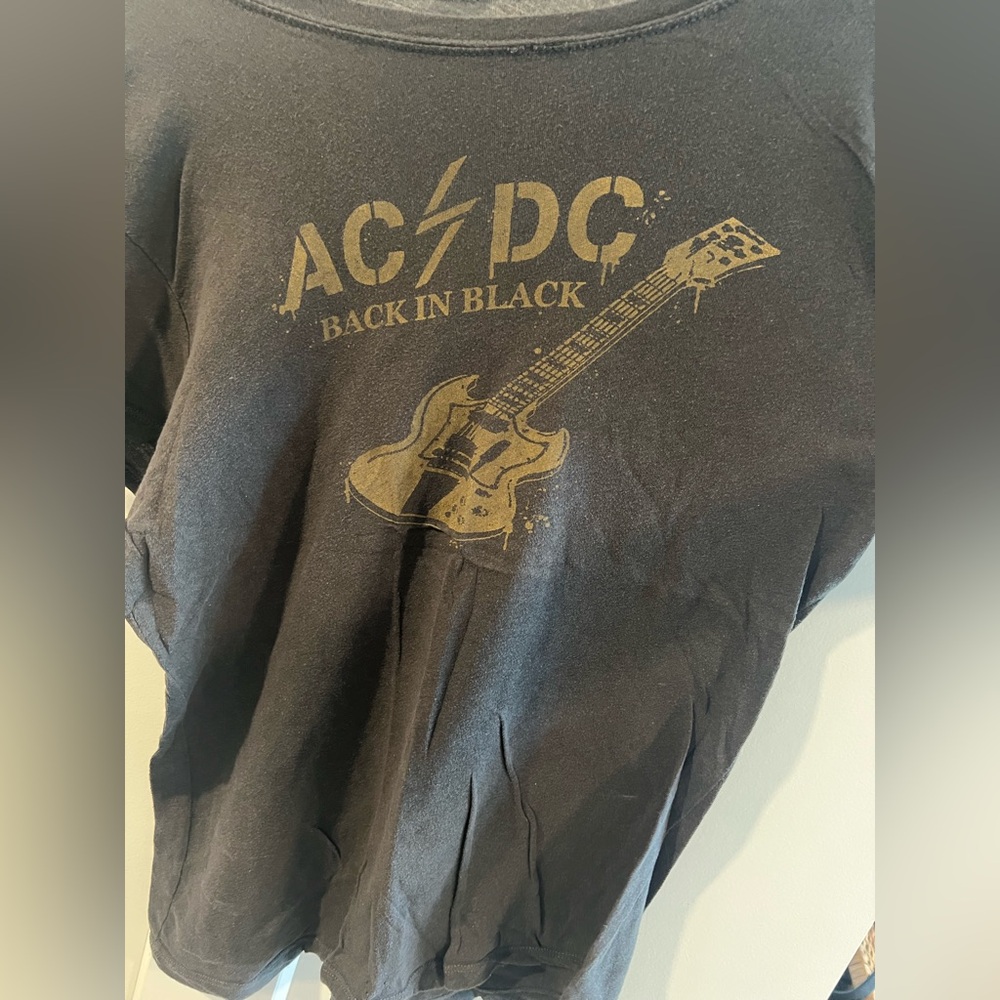 AC/DC Back in Black Women's Black Tee